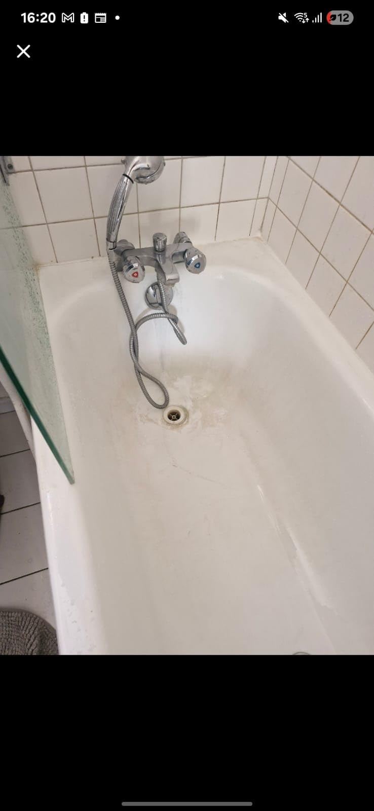 Paroi de douche comme neuve